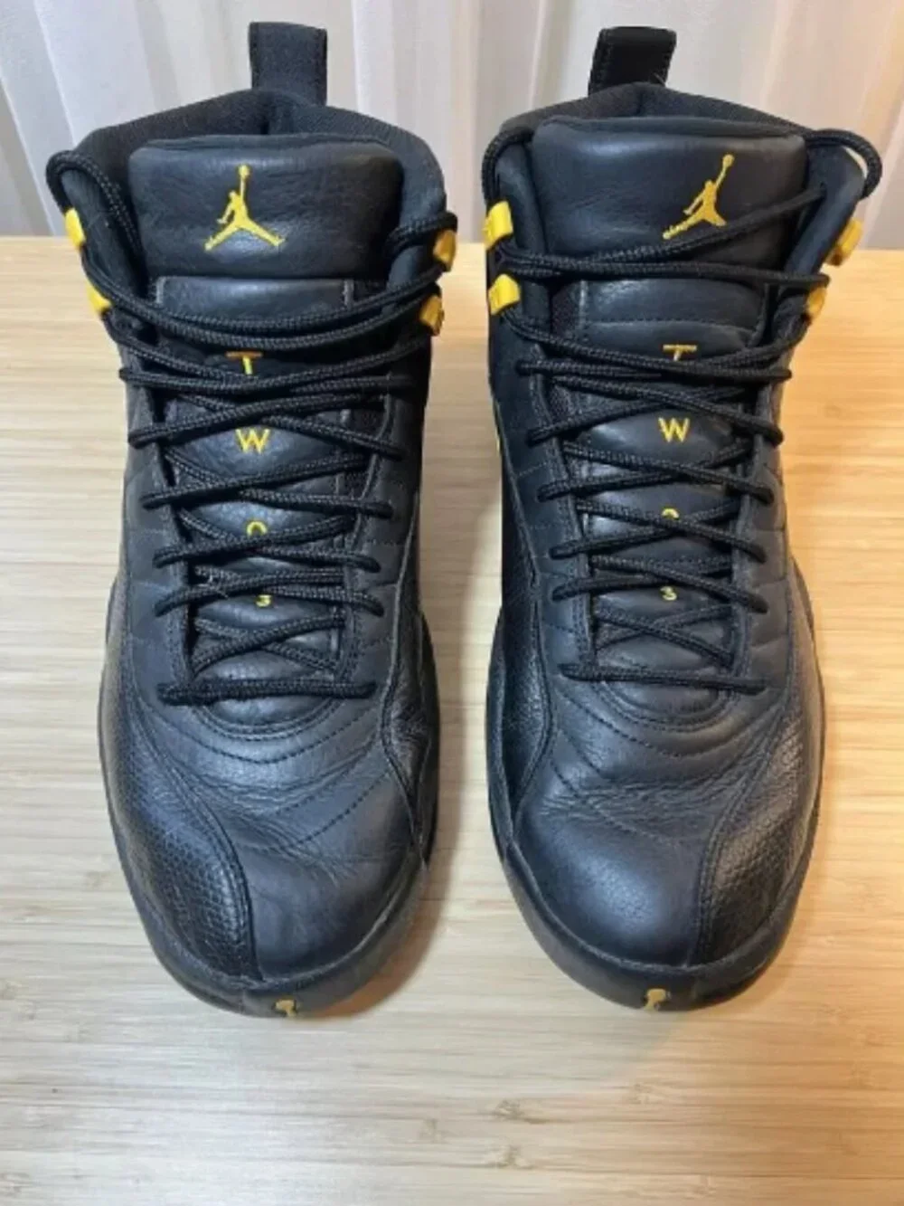 Jordan 12 Retro Mid Black Taxi